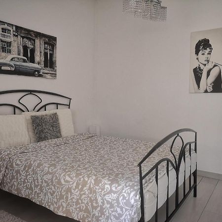 Smart Home Lux Iasi Bagian luar foto