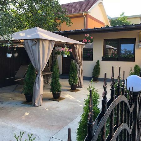 Smart Home Lux Iasi Bagian luar foto