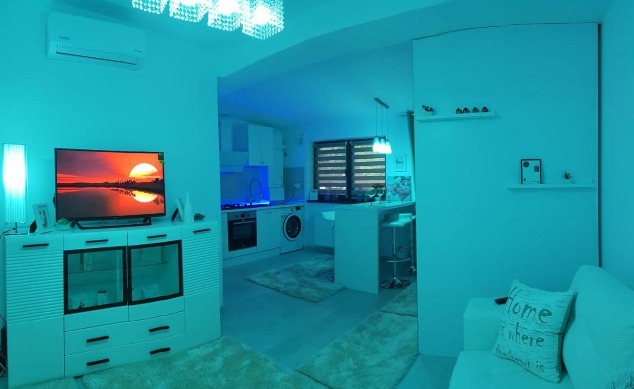 Smart Home Lux Iasi Bagian luar foto