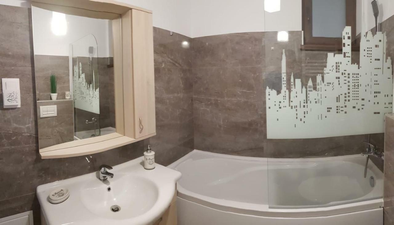 Smart Home Lux Iasi Bagian luar foto