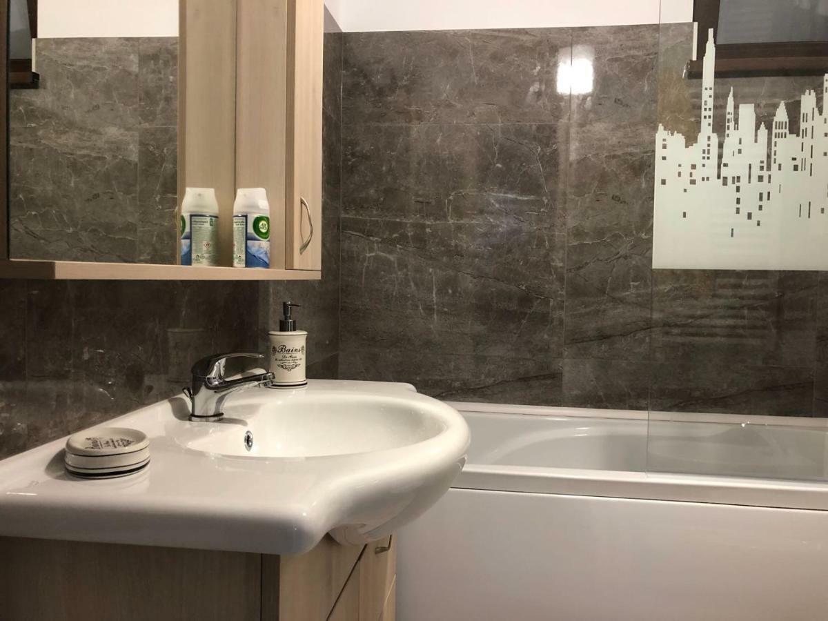Smart Home Lux Iasi Bagian luar foto